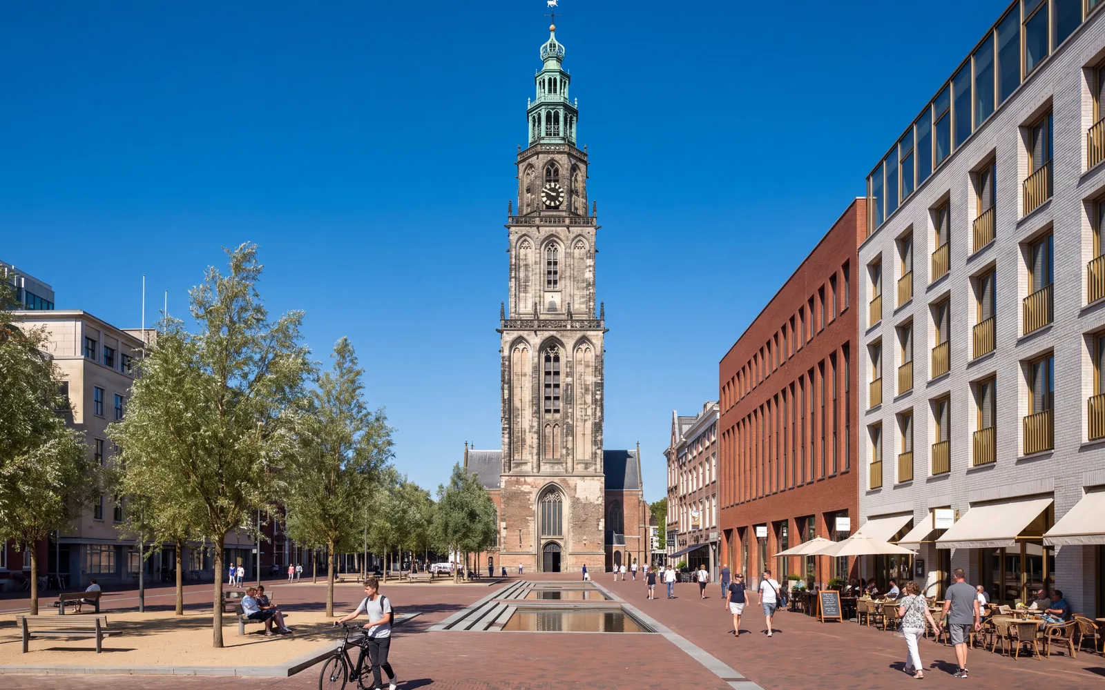 The Martini Tower above the Grote Markt in Groningen under a blue sky