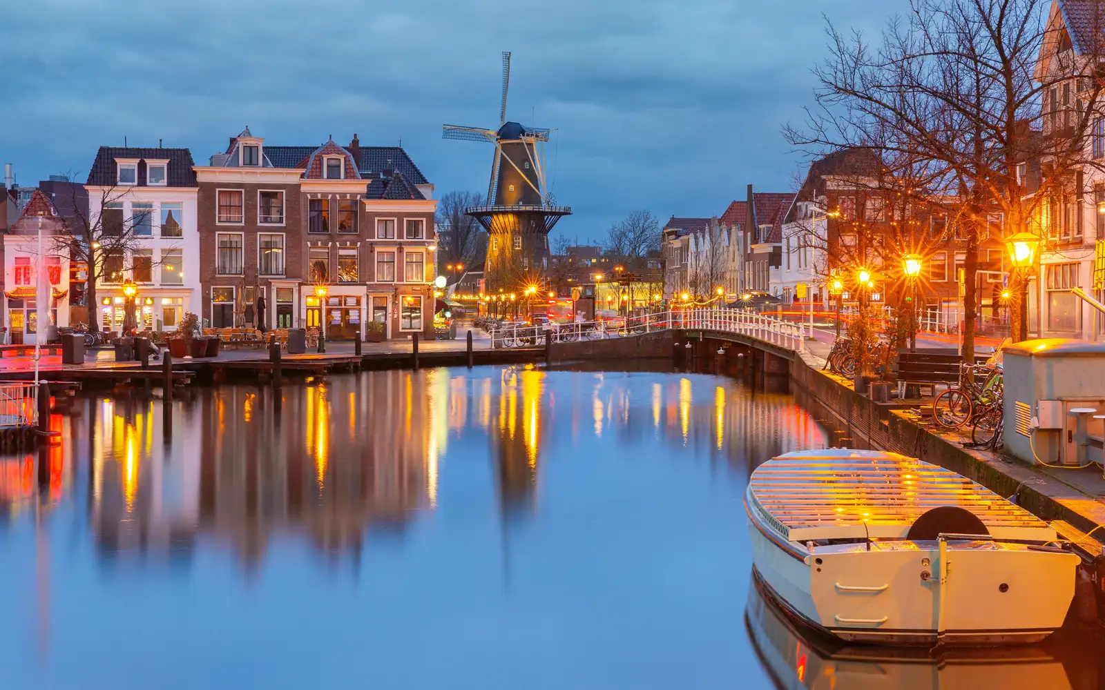 Stadsgezicht van Leiden